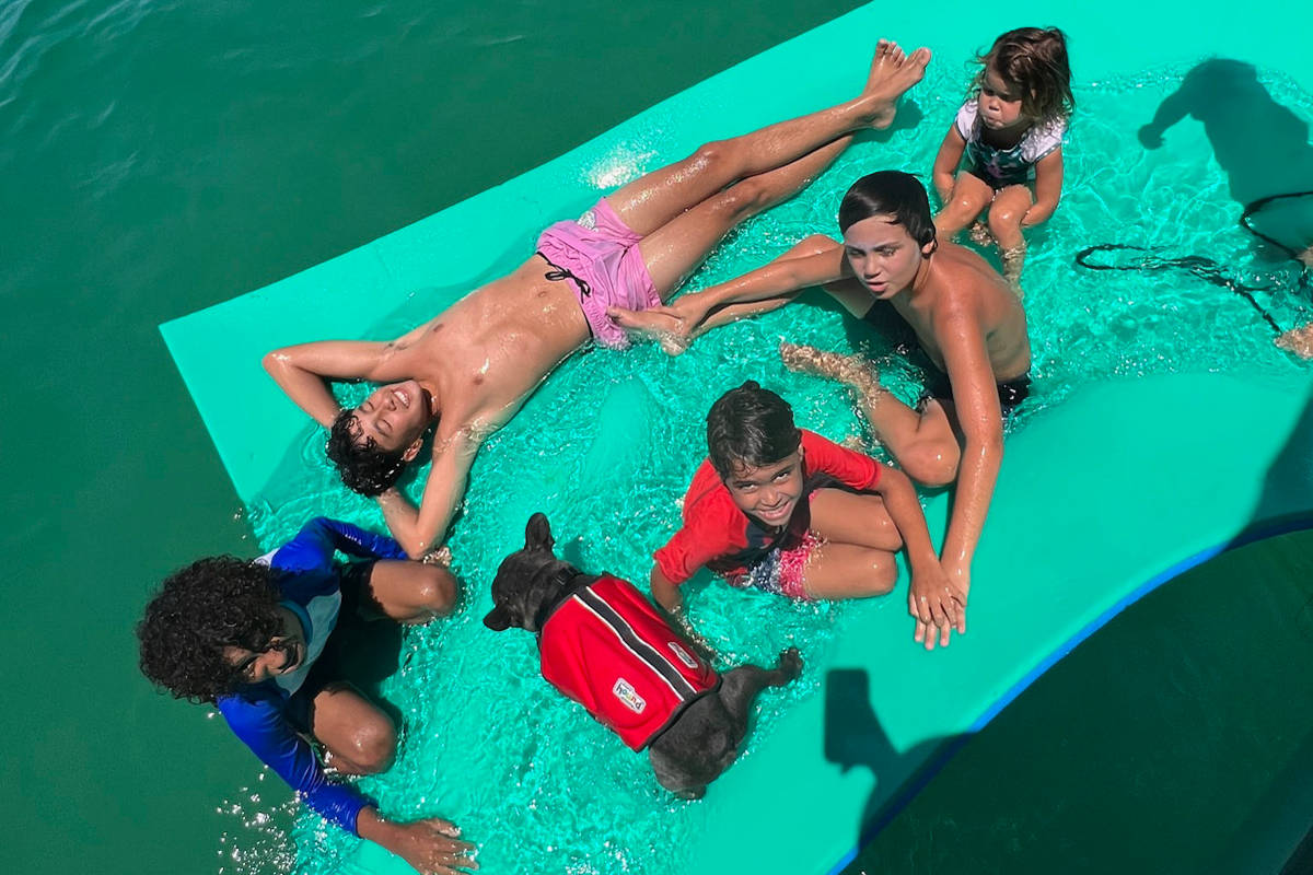 Island Life Excursions Tampa Boat Tours kids family fun float raft